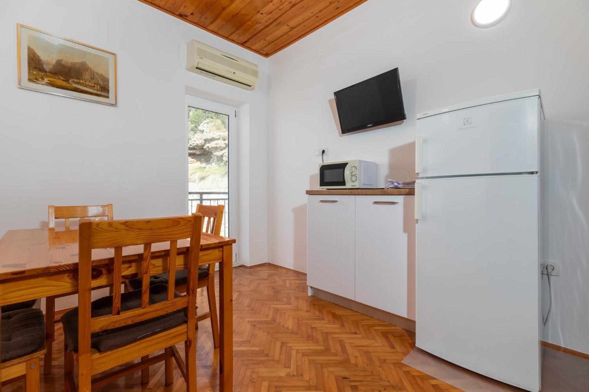 Apartments And Rooms Spiro Mimice Zewnętrze zdjęcie